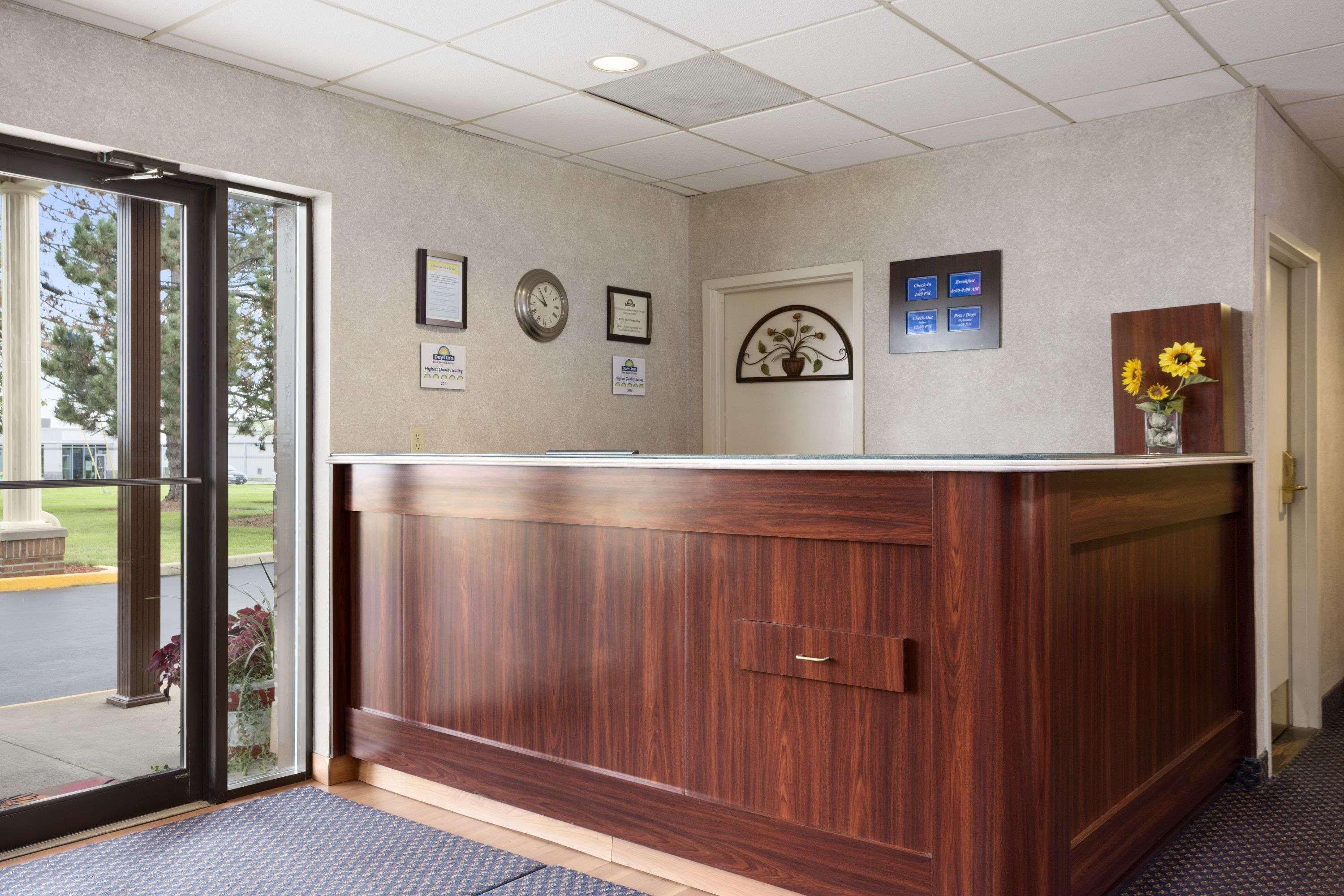 Days Inn By Wyndham Middletown Exterior foto